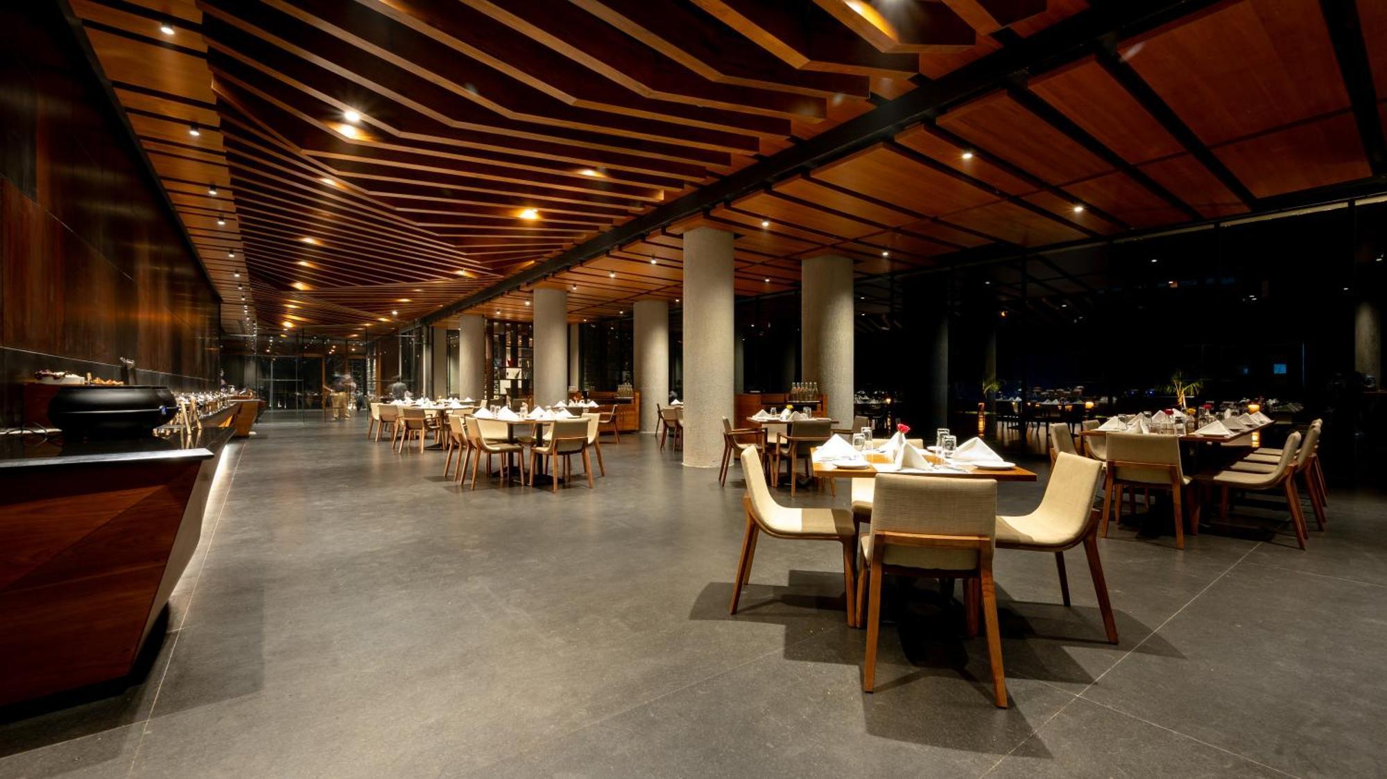 Aria Resort & Spa Nashik Exterior photo