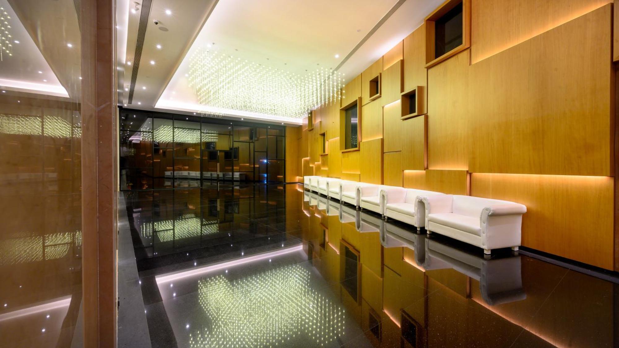 Aria Resort & Spa Nashik Exterior photo